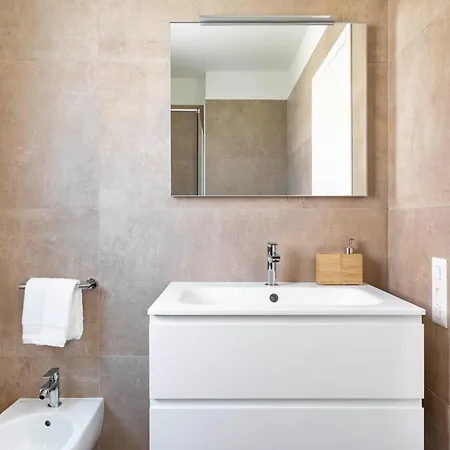 Regalia - Free Parking Apartman Lugano